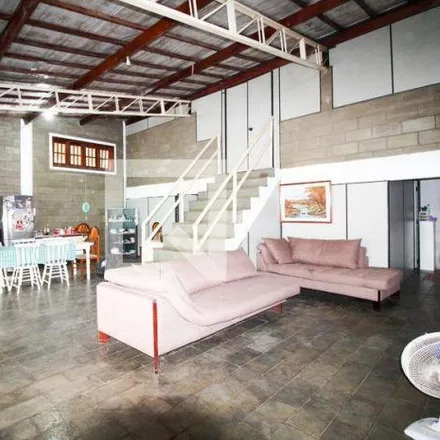 Rent this 2 bed house on Rua Luiz Gonzaga de Camargo Fleury in Jardim Capitão, Sorocaba - SP