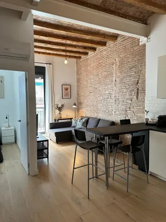 Rent this 2 bed apartment on Carrer de Piquer in 08001 Barcelona, Spain