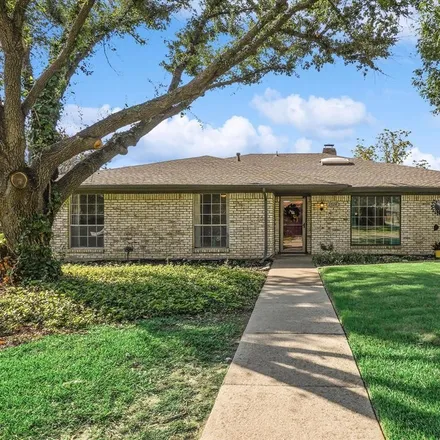 Buy this 4 bed house on 2524 Skiles Drive in Plano, TX 75075