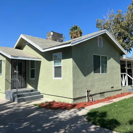 Buy this 1 bed house on 501 Date Street in Kern County, CA 93308