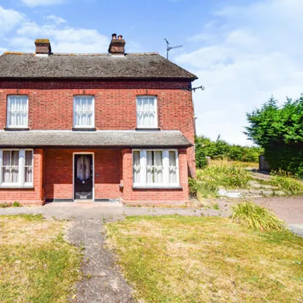 Buy this 4 bed house on Wethersfield Road in Castle Hedingham, CO9 3LB