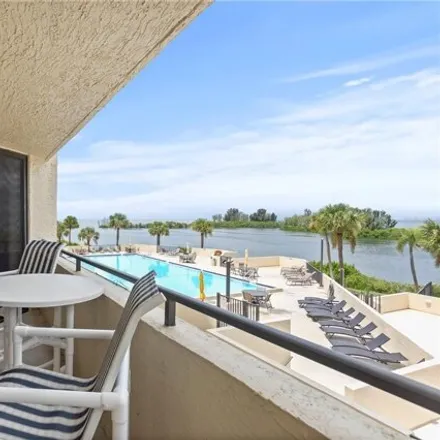 Buy this 2 bed condo on 6014 Sea Ranch Drive in Hudson, FL 34667