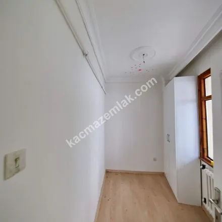 Image 4 - Çeşme Sokağı, 34840 Maltepe, Turkey - Apartment for rent