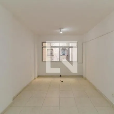Rent this 1 bed apartment on Avenida Ipiranga 353 in República, São Paulo - SP