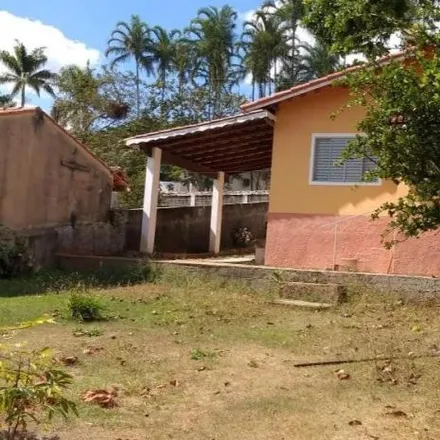 Buy this 2 bed house on Rua Antônio de Aguiar Peçanha in Jardim da Saúde, Jarinu - SP