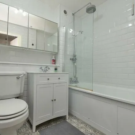 Rent this 1 bed apartment on Whitehall Road in London, UB8 2PF
