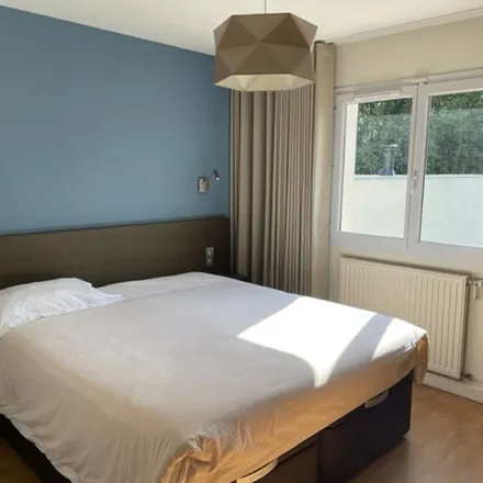 Rent this 6 bed apartment on 4 Rue Saint François in 44000 Nantes, France