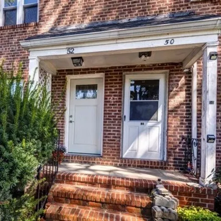 Image 3 - 48 Melmore Gardens, Elm Park Village, East Orange, NJ 07017, USA - Townhouse for sale