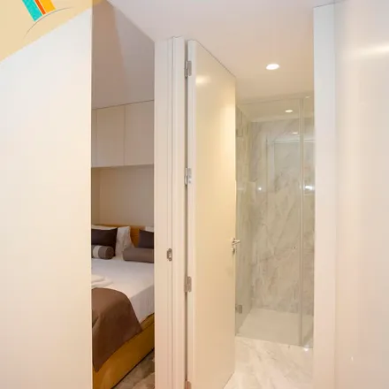 Rent this 4 bed apartment on Kajal in Rua de Cedofeita, 4050-175 Porto