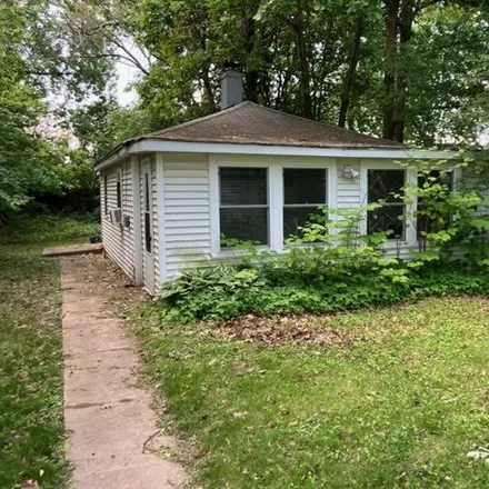Rent this 1 bed house on 1735 Jefferson Avenue in Glenview, IL 60025