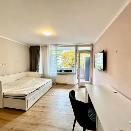 Image 4 - Kaiser-Friedrich-Straße 43, 44, 10627 Berlin, Germany - Apartment for rent