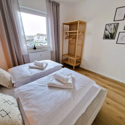 Rent this 3 bed apartment on Leipziger Straße in 63526 Rückingen, Germany
