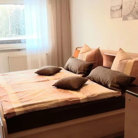 Rent this 3 bed apartment on 95158 Kirchenlamitz