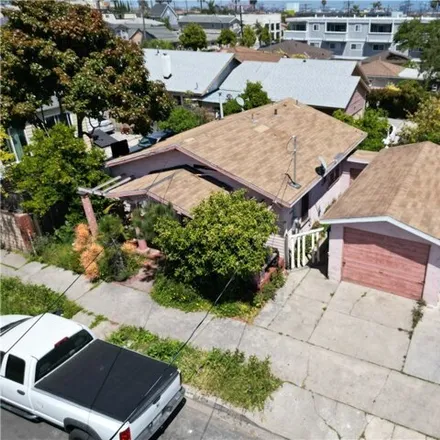 Buy this 2 bed house on 1438 South Centre Street in Los Angeles, CA 90731