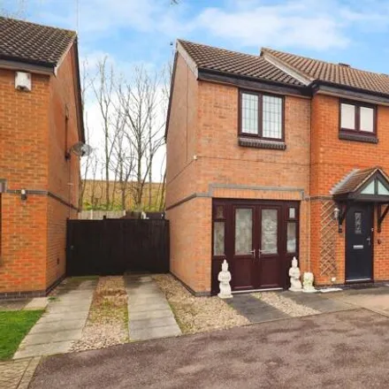 Buy this 4 bed duplex on 5 Crawford Close in Wollaton, NG8 2AZ