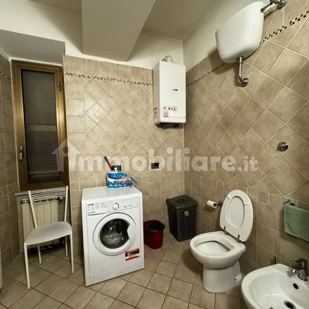 Image 4 - Via Rosolina, 00019 Tivoli RM, Italy - Apartment for rent