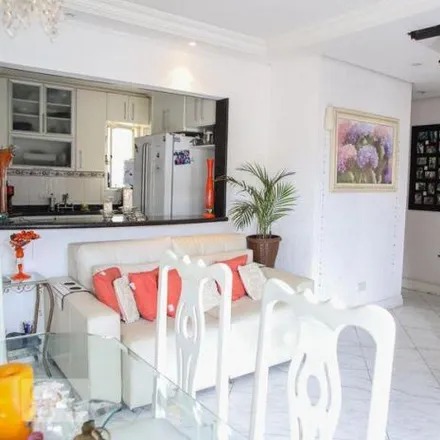 Buy this 3 bed apartment on Rua Vinte e Um de Abril in Rudge Ramos, São Bernardo do Campo - SP