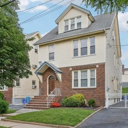 Buy this 5 bed house on 128 North 15th Street in Bloomfield, NJ 07003