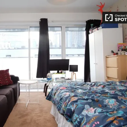 Rent this 4 bed room on Denning Point in 33 Commercial Street, Spitalfields