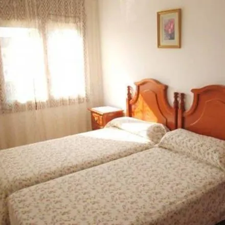 Rent this 6 bed house on l'Ametlla de Mar in Carrer de l'Estació, 43860 l'Ametlla de Mar