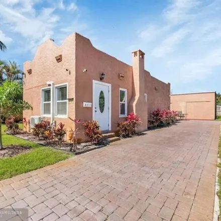 Buy this 2 bed house on 4065 Garden Avenue in West Palm Beach, FL 33405