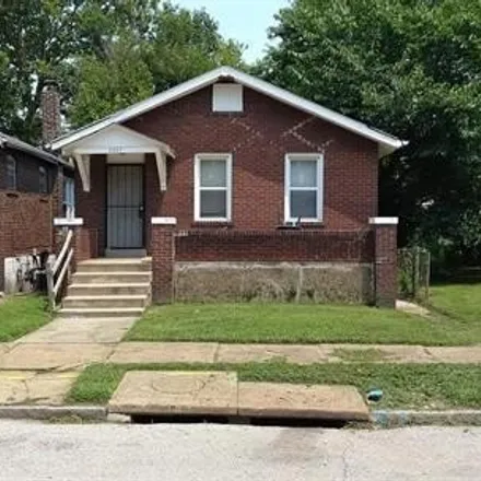 Buy this 2 bed house on 4831 Carter Avenue in St. Louis, MO 63115