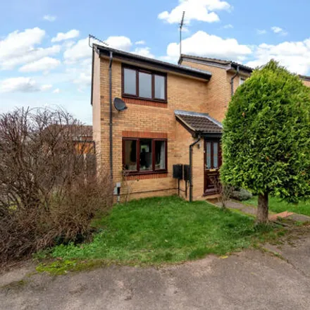 Buy this 2 bed house on unnamed road in Buckingham, MK18 7ET