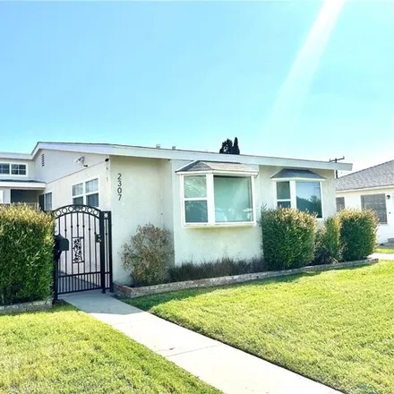 Rent this 3 bed house on 2311 Heather Avenue in Long Beach, CA 90815