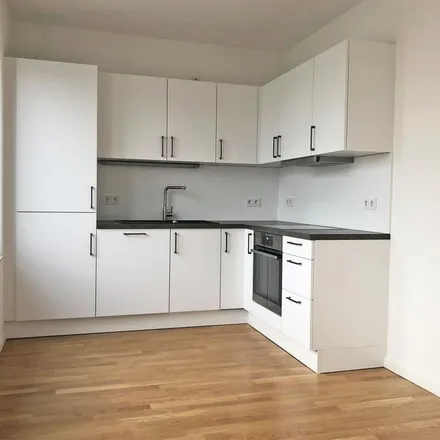 Rent this 3 bed apartment on Luisenstraße 52 in 63067 Offenbach am Main, Germany