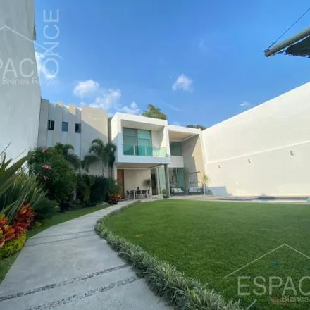 Buy this 3 bed house on Privada Pasical in 62350 Cuernavaca, MOR