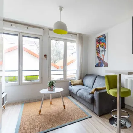 Image 2 - 6 Passage Ruelle, 75018 Paris, France - Apartment for rent