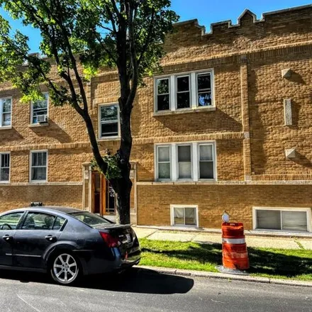 Image 1 - 5834 West Barry Avenue, Chicago, IL 60634, USA - Condo for rent