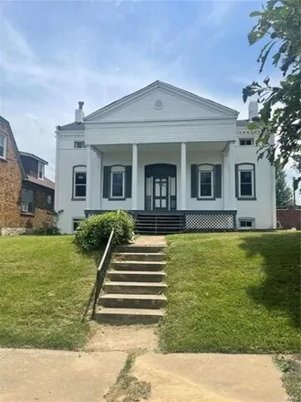 Buy this 3 bed house on 4218 Pennsylvania Avenue in St. Louis, MO 63118