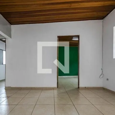 Rent this 2 bed house on Rua Presidente Campos Salles in Centro, Mogi das Cruzes - SP