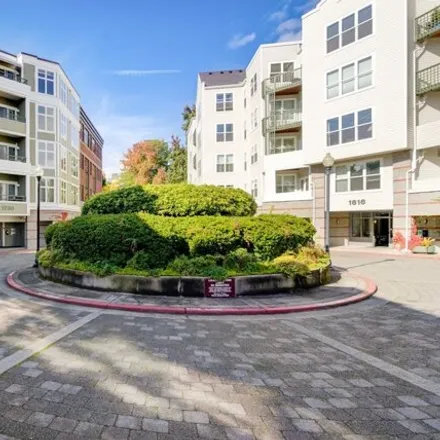 Buy this 1 bed condo on River Place Office Building in 1750 South Harbor Way, Portland