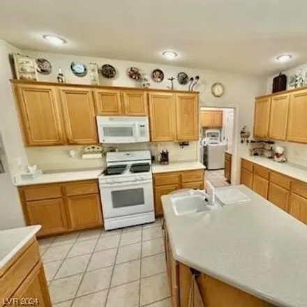 Image 7 - 2399 Cottage View Court, Laughlin, NV 89029, USA - House for sale