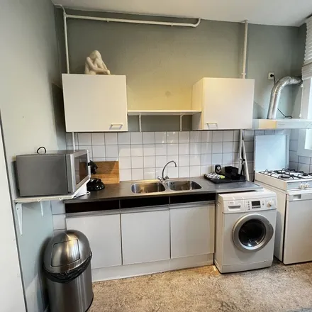 Image 3 - Weteringstraat, 3061 PS Rotterdam, Netherlands - Apartment for rent