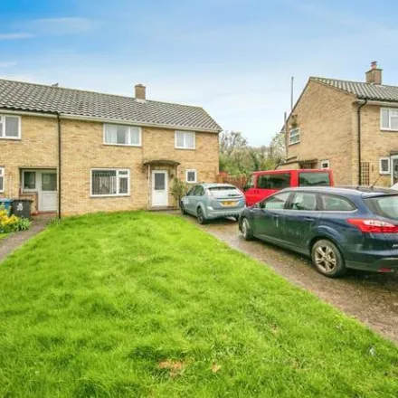 Buy this 3 bed house on 16 Olivers Close in Long Melford, CO10 9ES