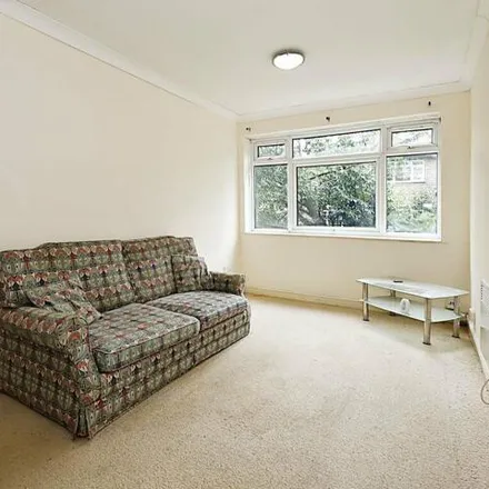 Image 4 - Malcolm Court, Lower Vauxhall, Wolverhampton, WV1 4SS, United Kingdom - Apartment for sale