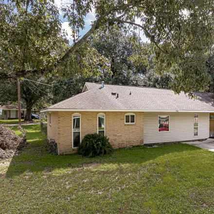Buy this 3 bed house on 9566 Gov Beauvais Drive in Pleasant Hills, East Baton Rouge Parish