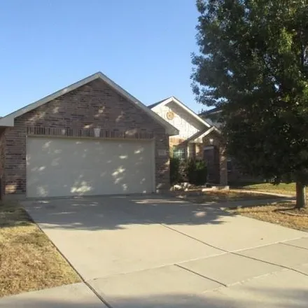 Rent this 3 bed house on 1717 Thorntree Lane in Fort Worth, TX 76247