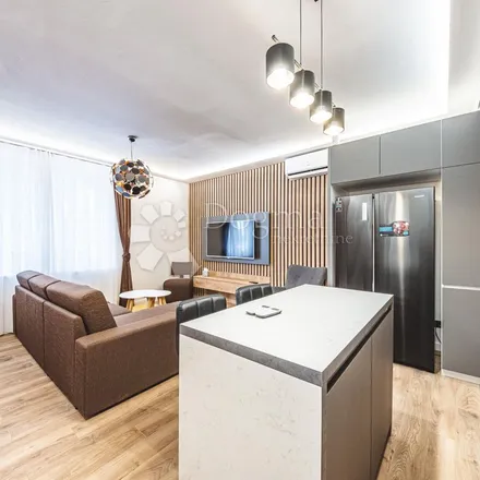 Image 8 - Ulica Vjekoslava Klaića, 10115 City of Zagreb, Croatia - Apartment for rent