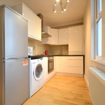 Rent this 2 bed apartment on Starbucks in 43 Bedford Hill, London