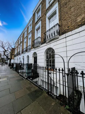 Rent this 1 bed apartment on 103 Barnsbury Street in London, N1 1ER
