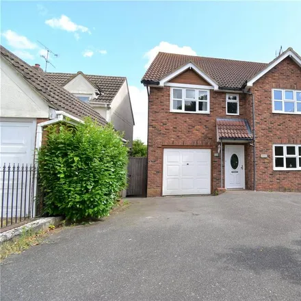 Rent this 4 bed house on Pyms Road in Galleywood, CM2 8PX
