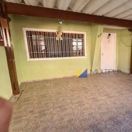 Buy this 3 bed house on Rua Onze de Abril in Vila Zamataro, Guarulhos - SP