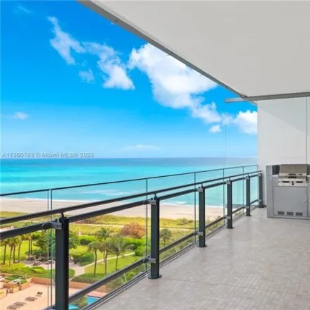 Buy this 1 bed condo on Eighty Seven Park in 8701 Collins Avenue, Miami Beach