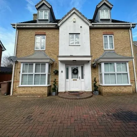 Buy this 5 bed house on Norfolk Place in Grays, RM16 6DE