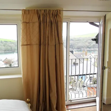 Rent this 2 bed townhouse on Fowey in PL23 1JL, United Kingdom