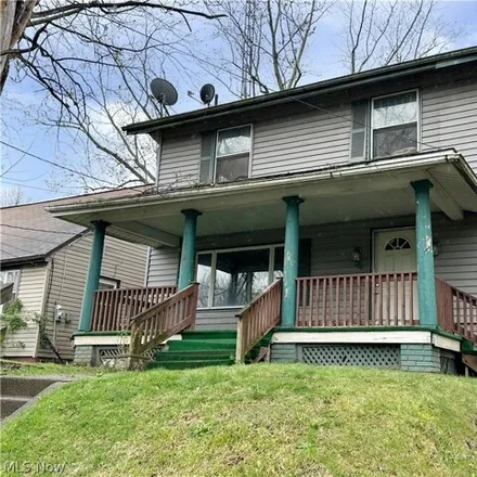Buy this 3 bed house on 1423 Gibbs Avenue Northeast in Canton, OH 44705